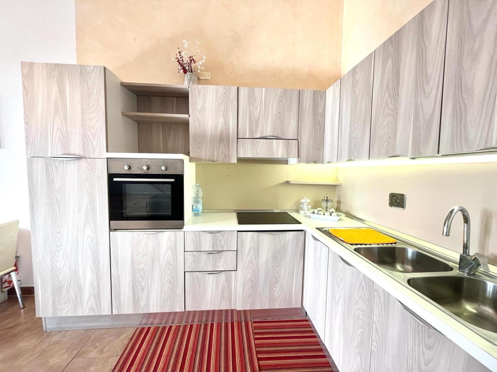 Appartamenti Regina Del Mare Calambrone Exteriör bild